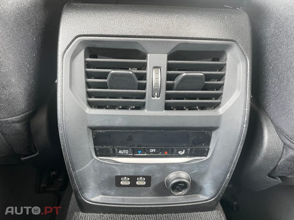 BMW 330 e iPerformance Advantage