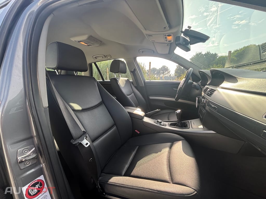 BMW 318 d Touring Navigation