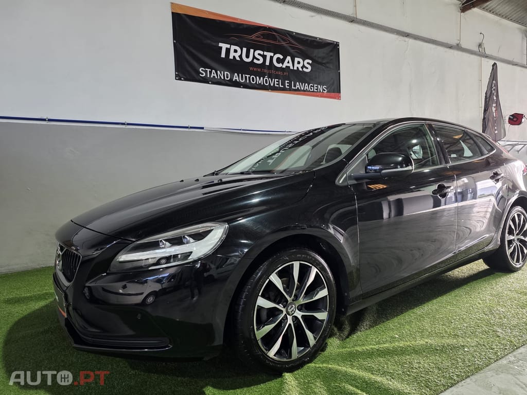 Volvo V40 2.0 D2 Momentum