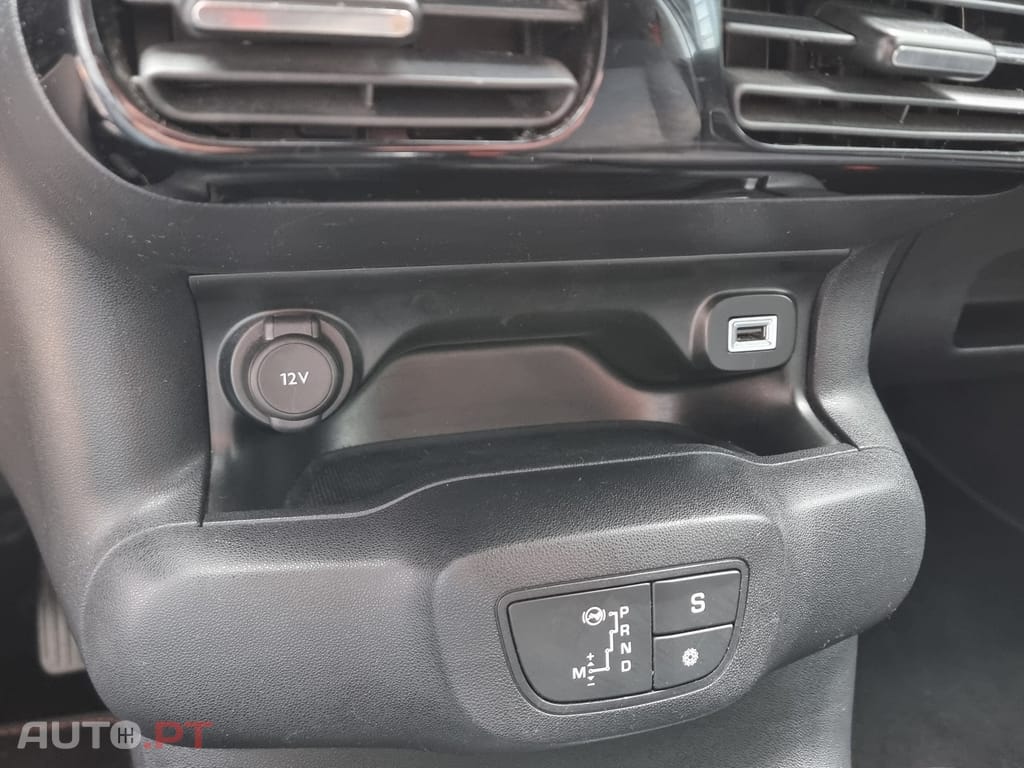 Citroen C4 Cactus 1.2 PureTech Shine EAT6