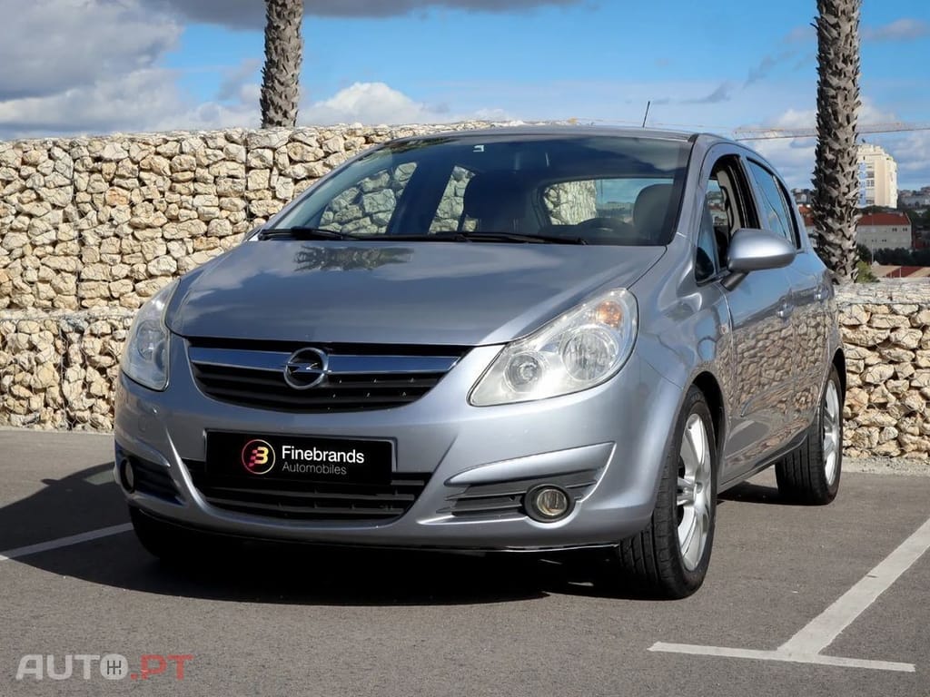 Opel Corsa 1.2 Enjoy Easytronic