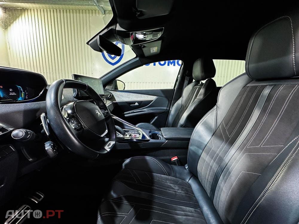 Peugeot 3008 1.6 Hybrid GT Pack e-EAT8