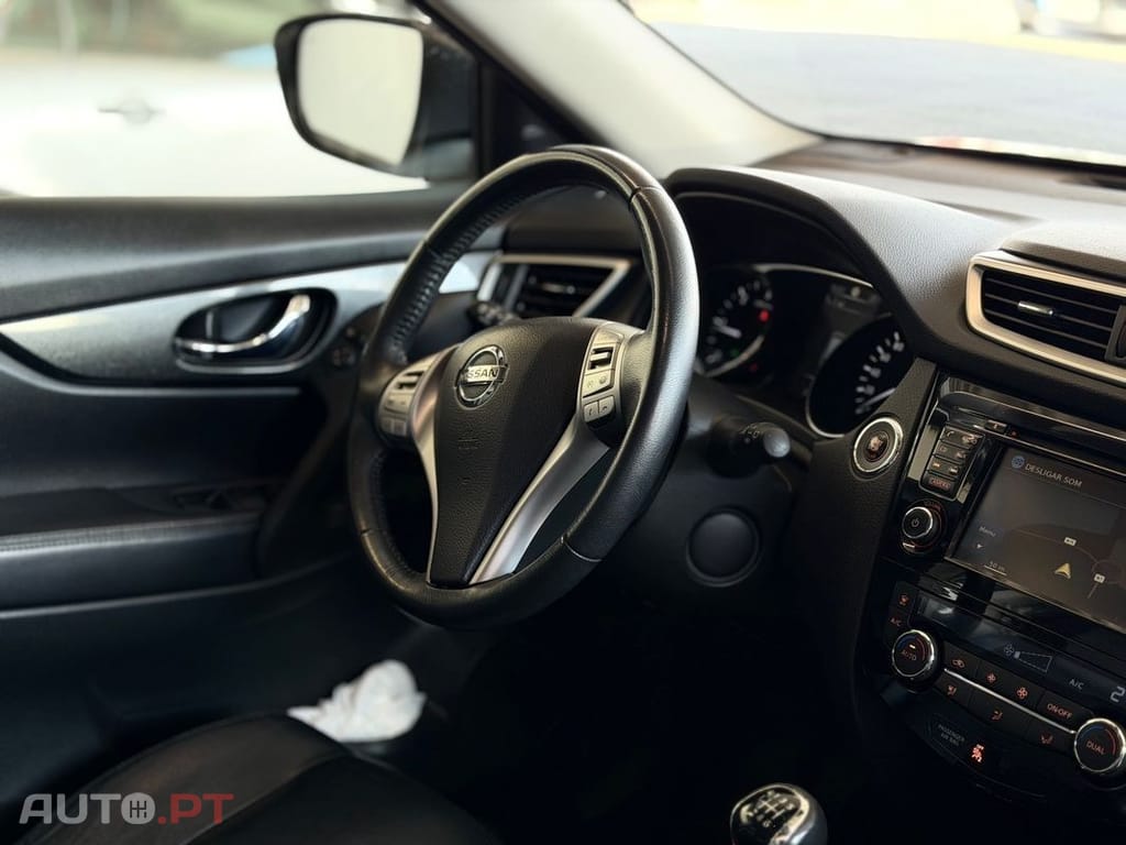 Nissan X-Trail 1.6 DCi Tekna