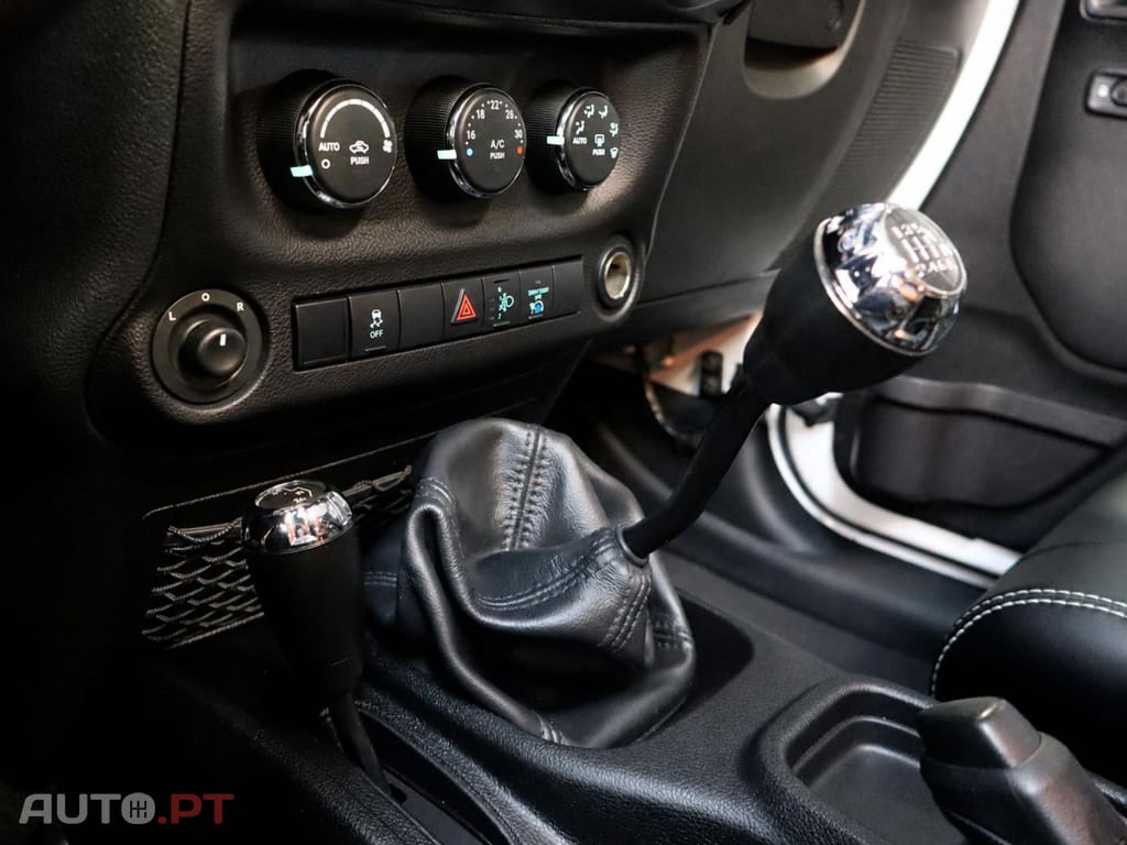 Jeep Wrangler Unlimited 2.8 CRD MTX Sahara Adventure Edition