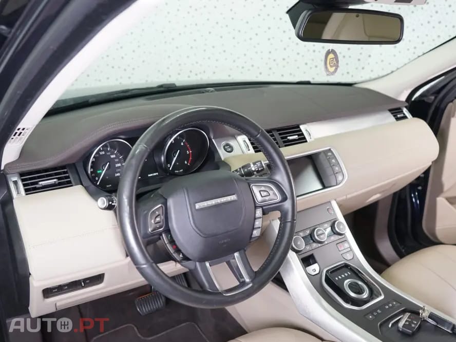 Land Rover Evoque 2.2 TD4 Pure Auto