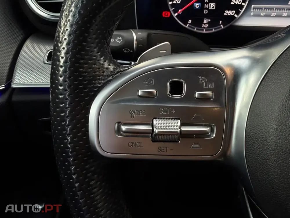 Mercedes-Benz E 300 de AMG Line