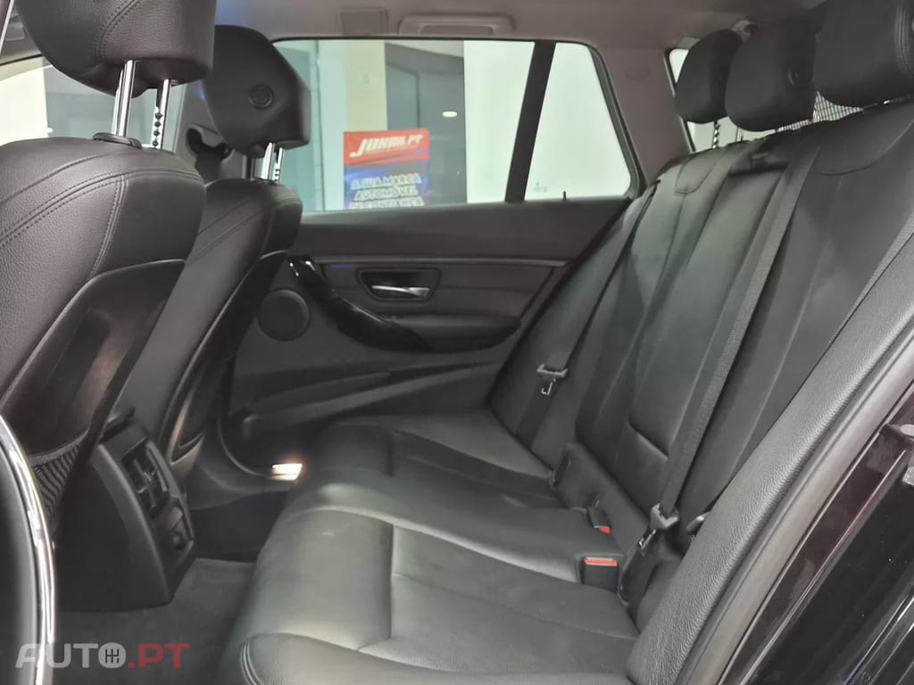 BMW 320 D AUTO SPORT LINE