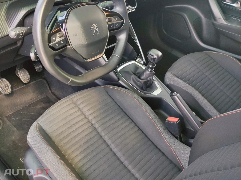 Peugeot 2008 1.5 BlueHDi Active Pack