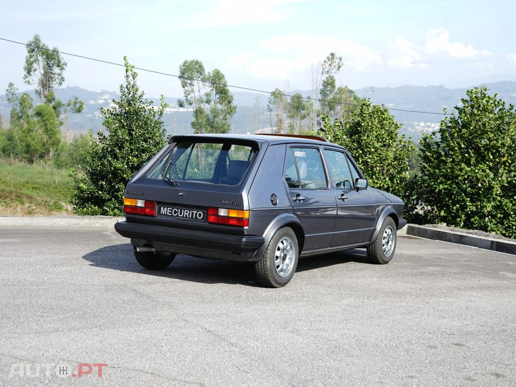 Volkswagen Golf GTI