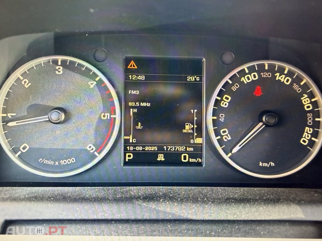 Land Rover Discovery 4 3.0 TD V6 HSE