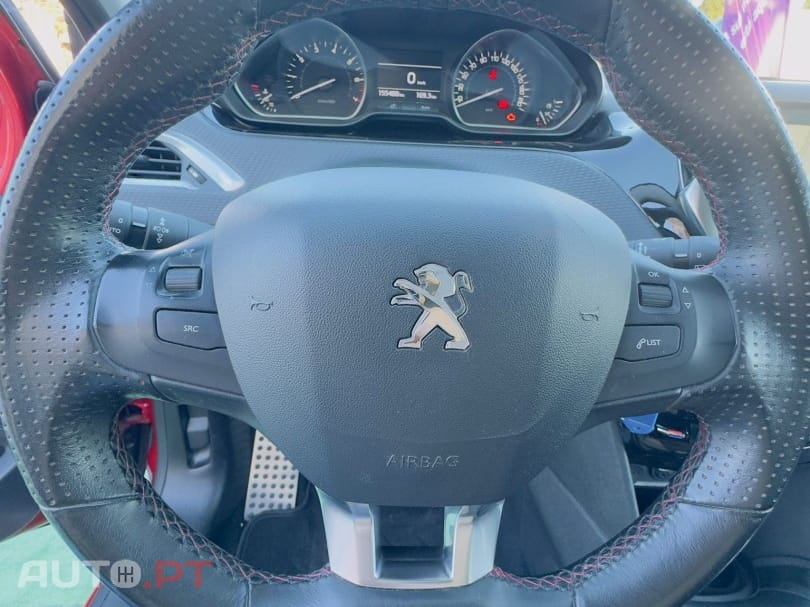 Peugeot 208 1.2 PureTech GT Line