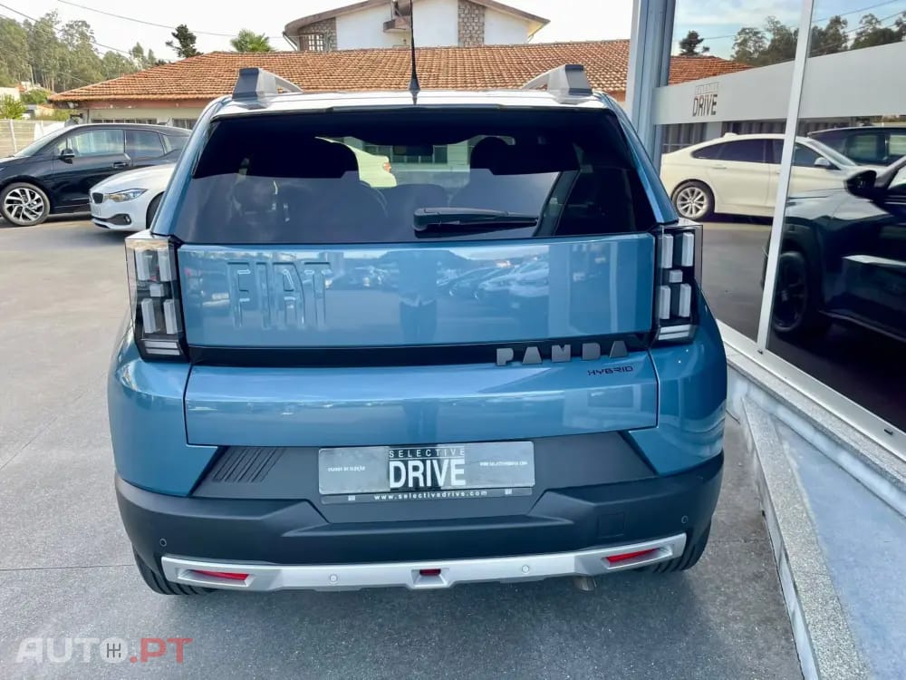 Fiat Grande Panda 1.2 Hybrid Icon eDCT