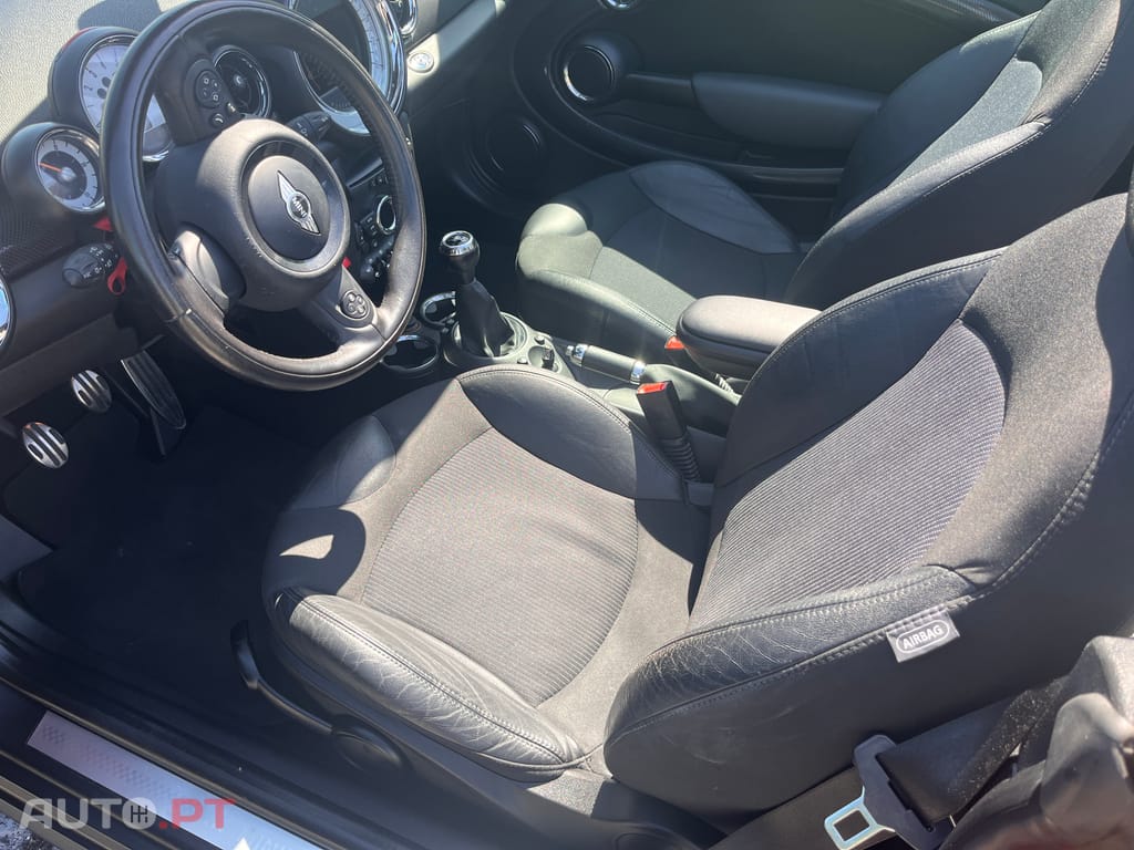MINI Cabrio Cooper S
