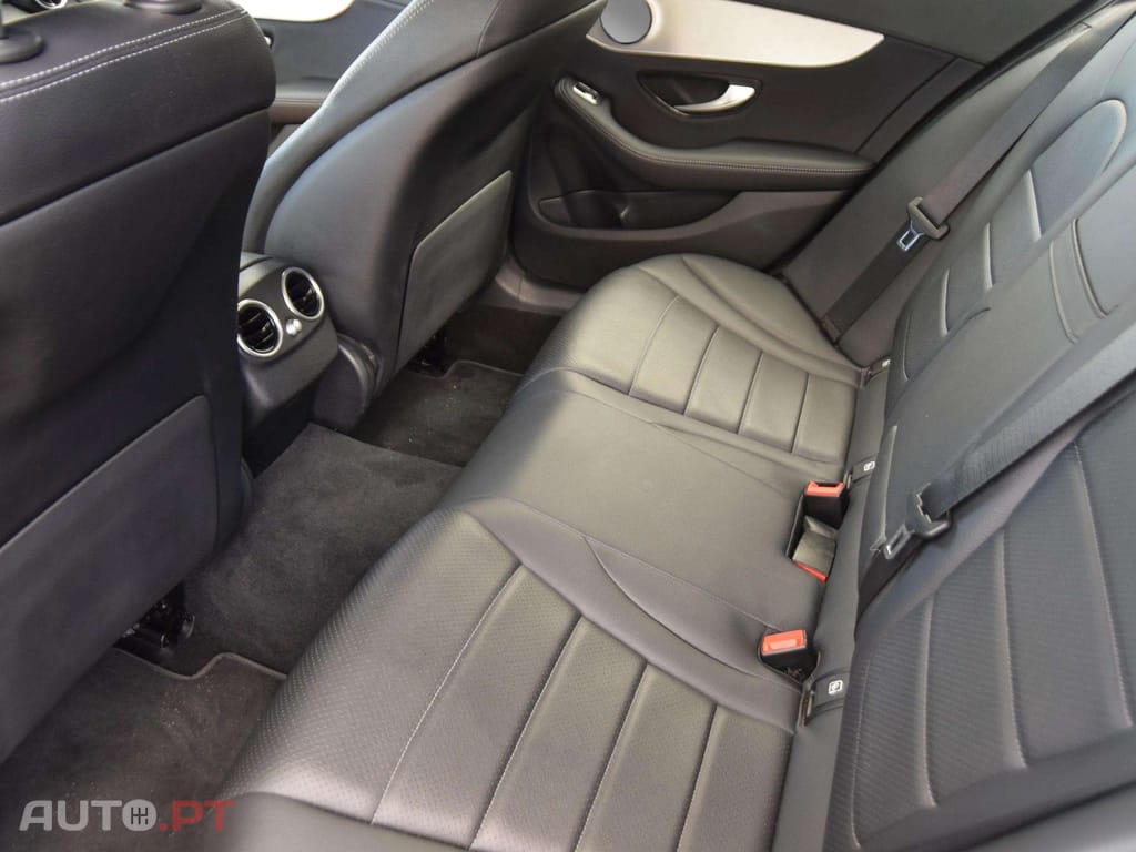 Mercedes-Benz C 300 de Avantgarde