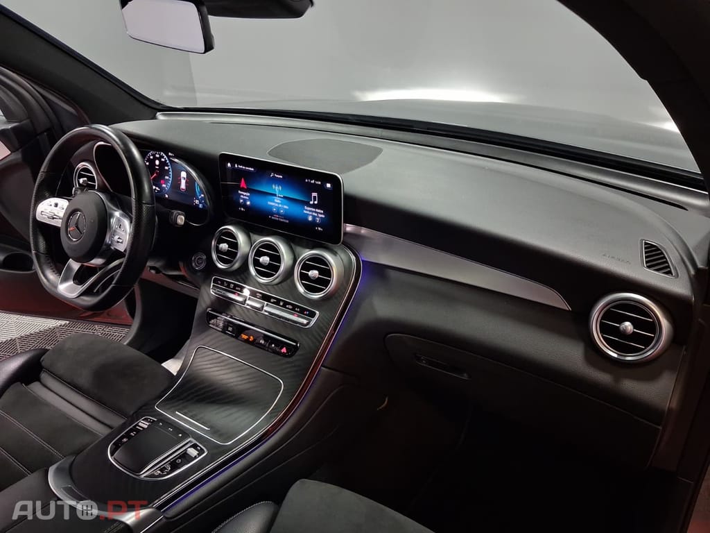 Mercedes-Benz GLC 300 de 4MATIC AMG Line
