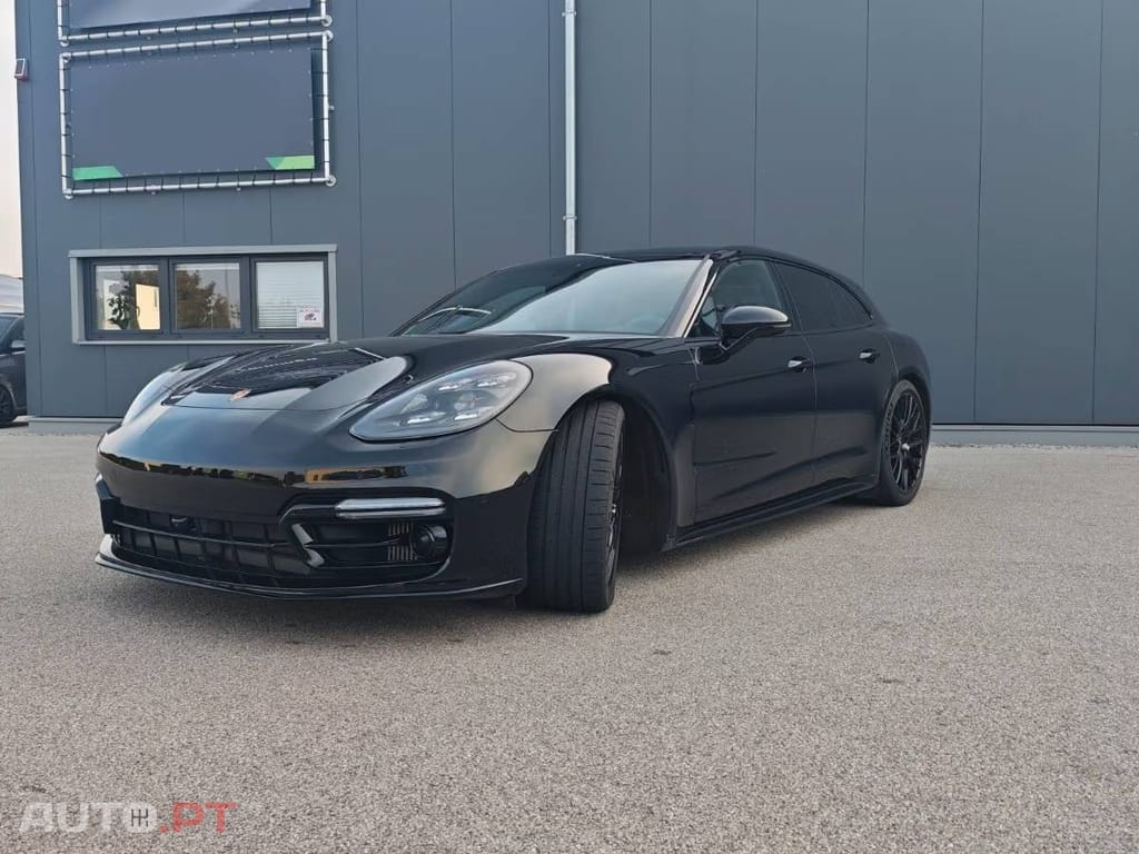 Porsche Panamera ST 4 E-Hybrid Sport Design