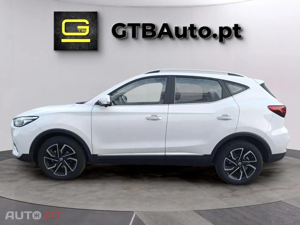 MG ZS Luxury 1.0 T-GDI 