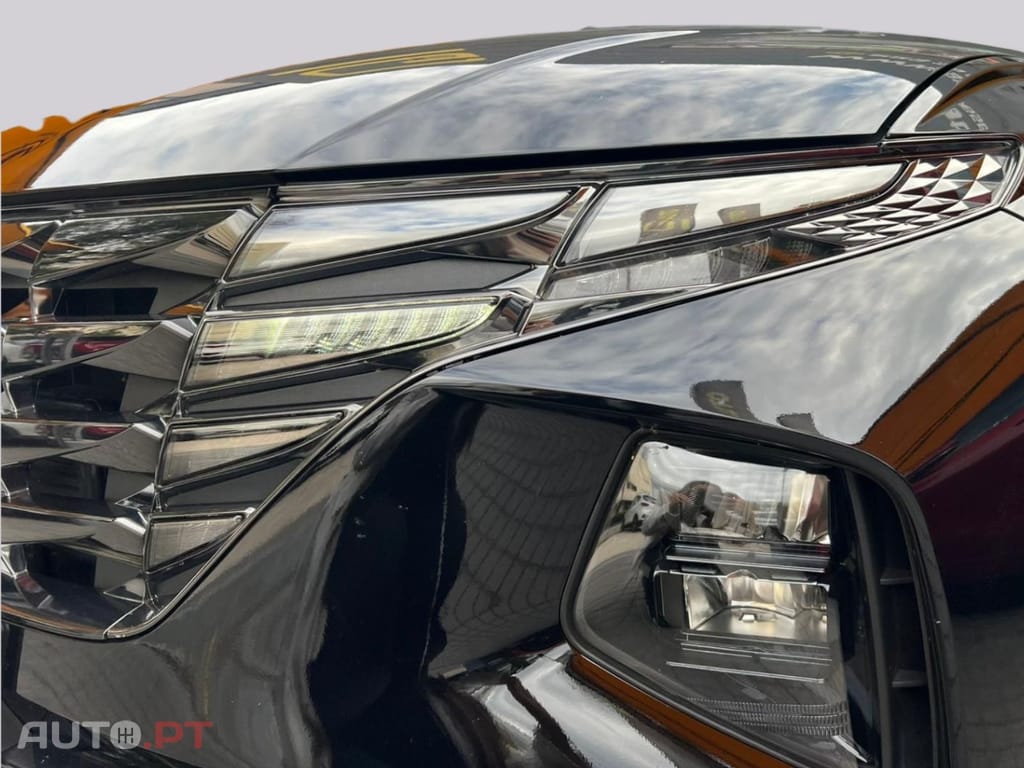 Hyundai Tucson  1.6 T-GDI HEV Premium