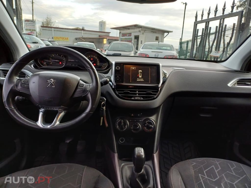 Peugeot 2008 1.4 HDi Active