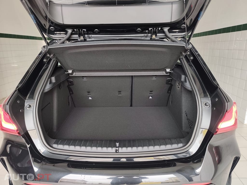 BMW 116 d Pack Desportivo M