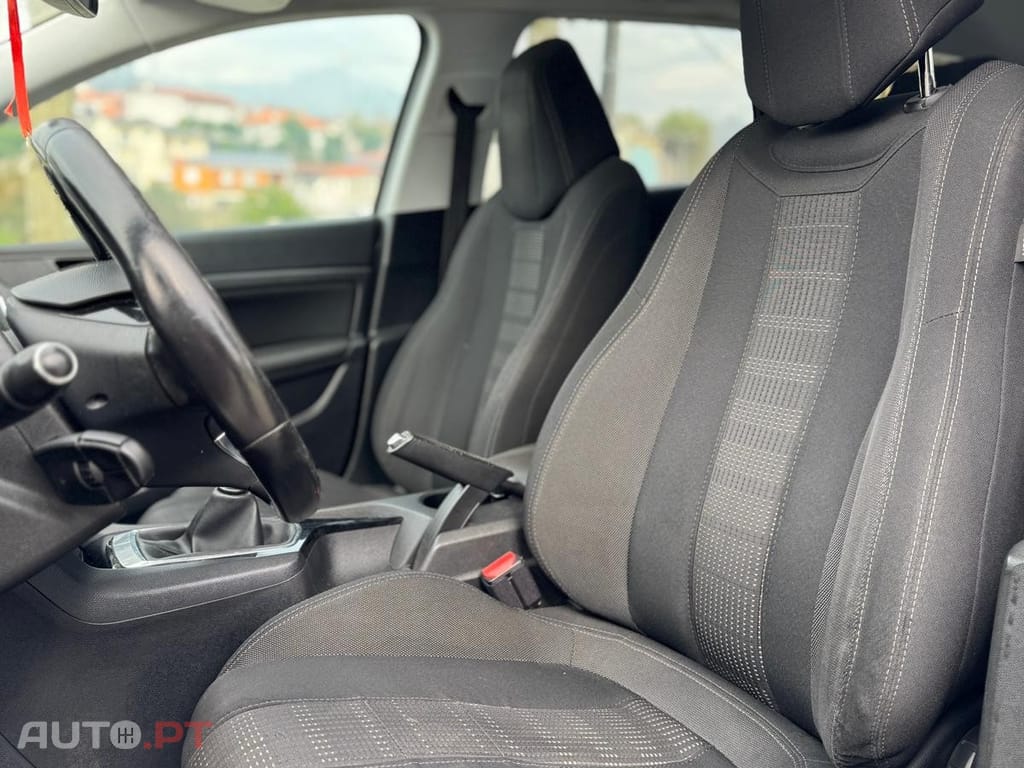 Peugeot 308 1.6 BlueHDi Allure