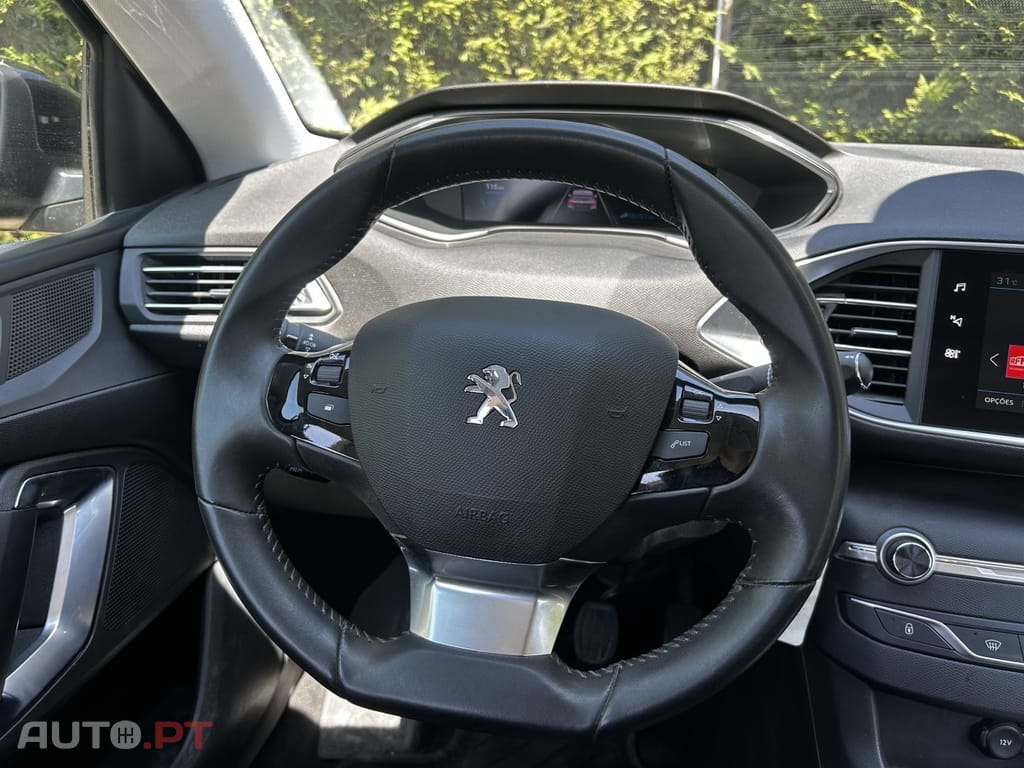 Peugeot 308 1.2 PureTech Style