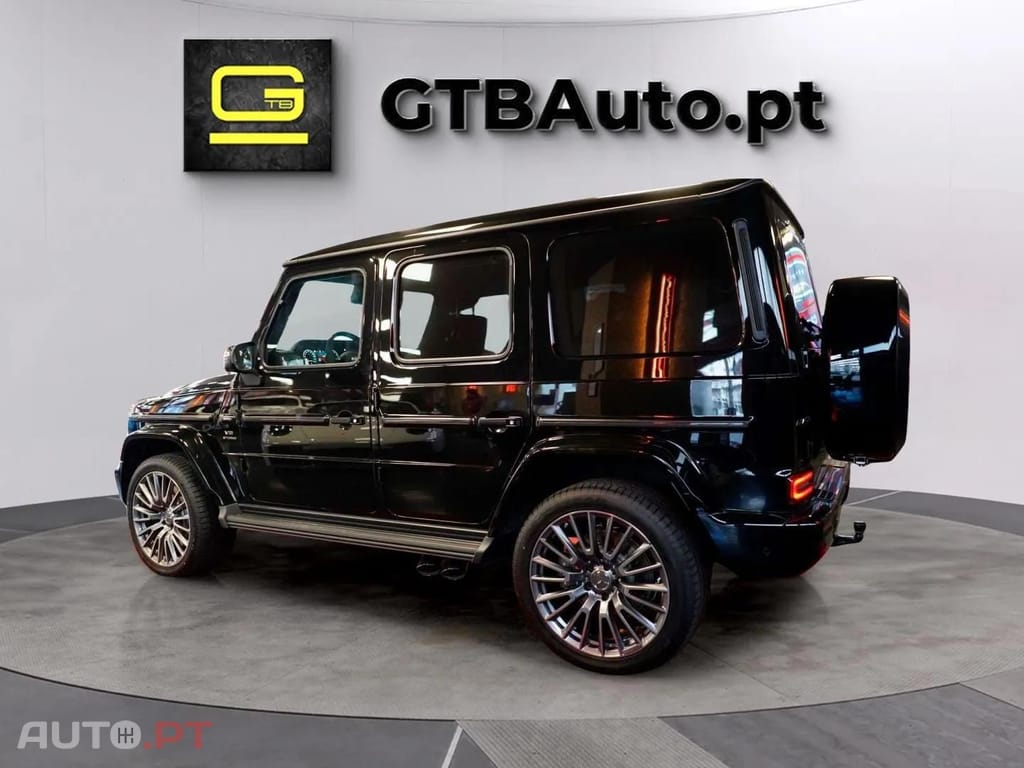 Mercedes-Benz G 63 AMG FACELIFT VOLL CARBON