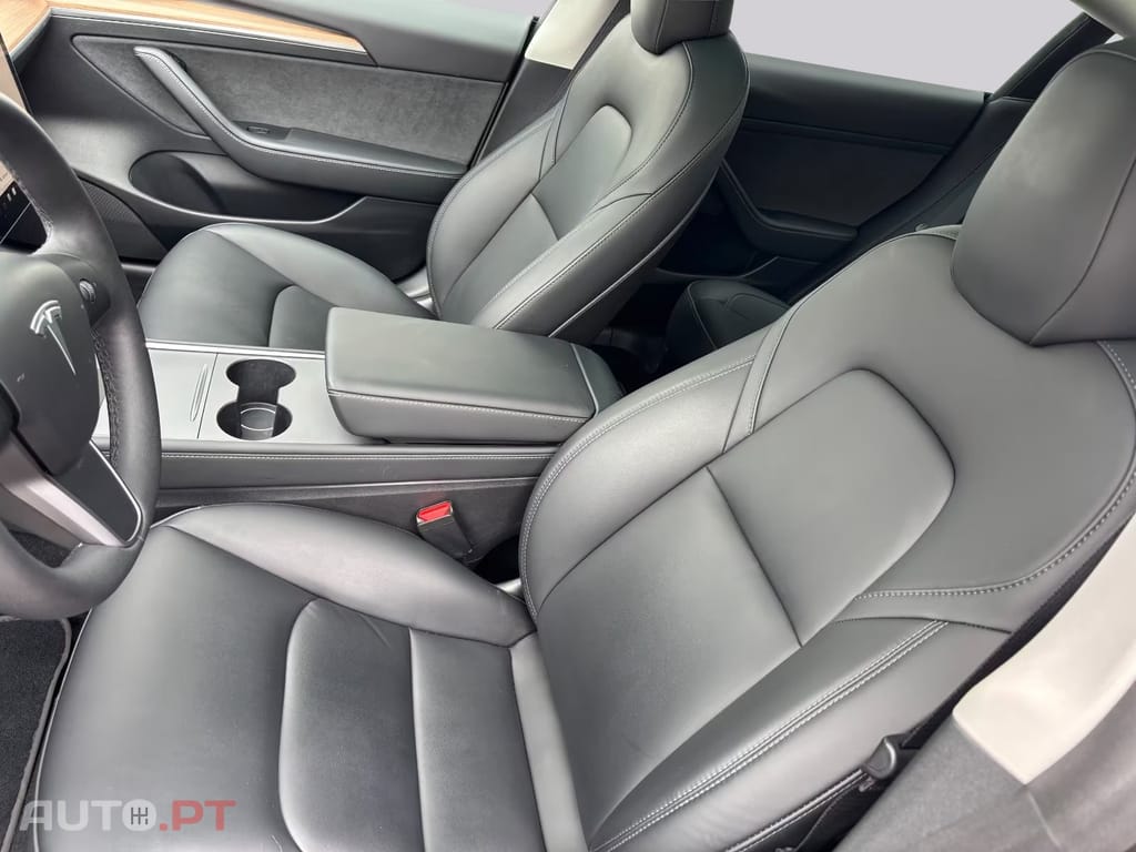 Tesla Model 3  Long Performance Dual I.V.A DEDUTÍVEL