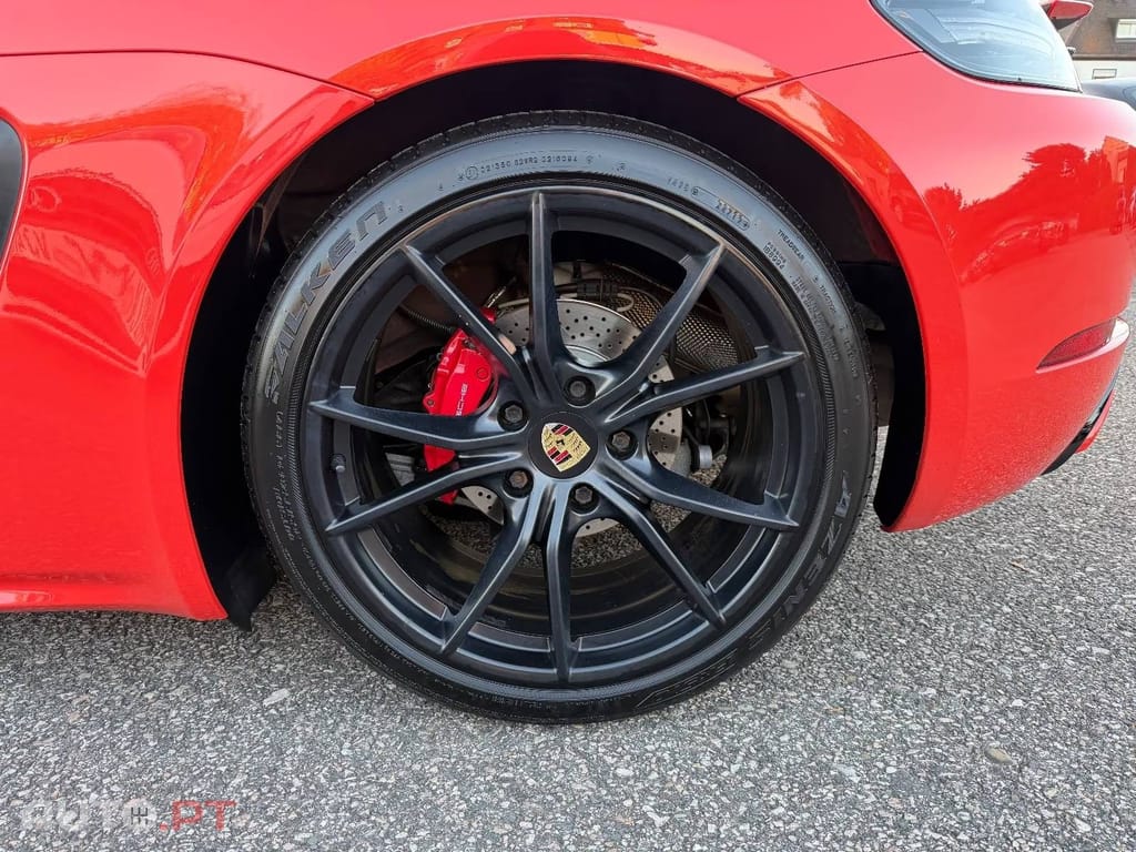 Porsche 718 2.5 GTS