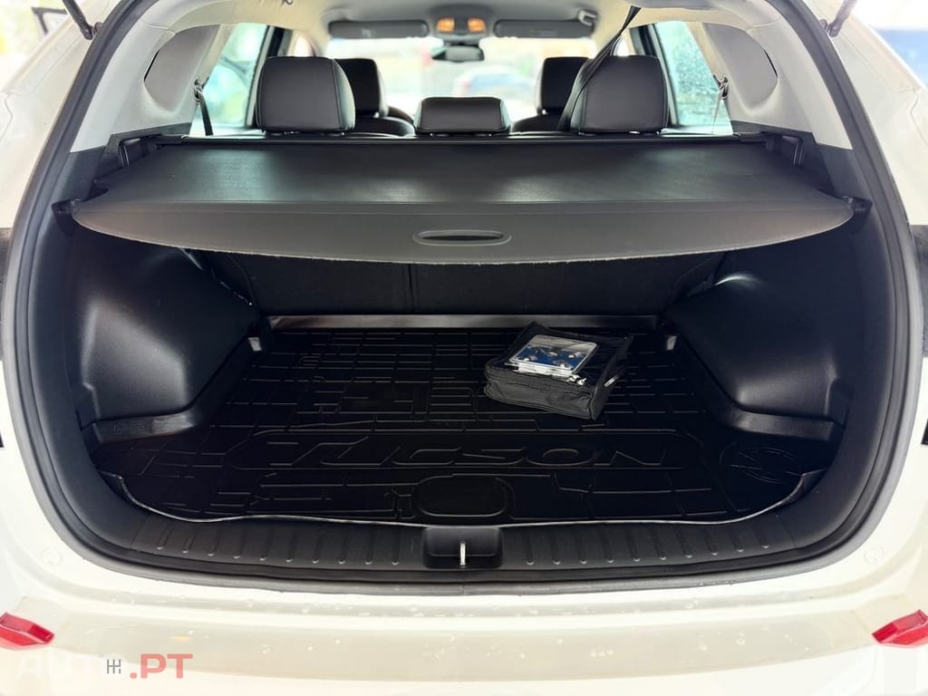 Hyundai Tucson blue 1.7 CRDi 2WD Advantage