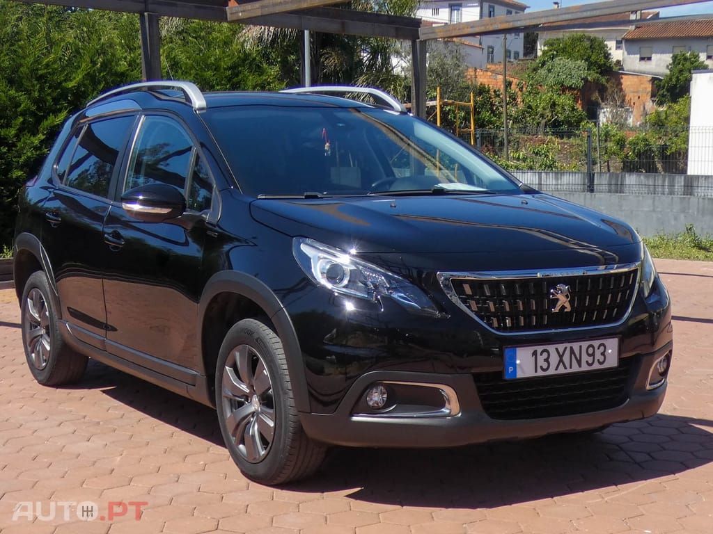 Peugeot 2008 1.5 BlueHDi Style