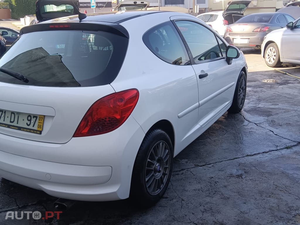 Peugeot 207 1.4 HDi Sport