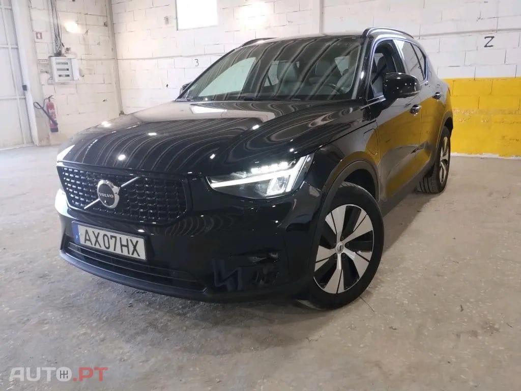 Volvo XC40 1.5 T5 PHEV Plus Dark