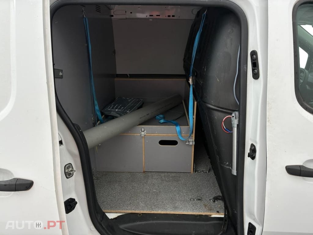 Peugeot Partner 1.5 BlueHDi Asphalt Longa