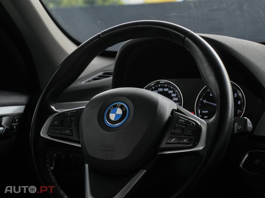 BMW X1 xDrive25e