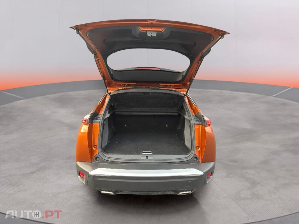 Peugeot 2008 1.2 PureTech Allure EAT8