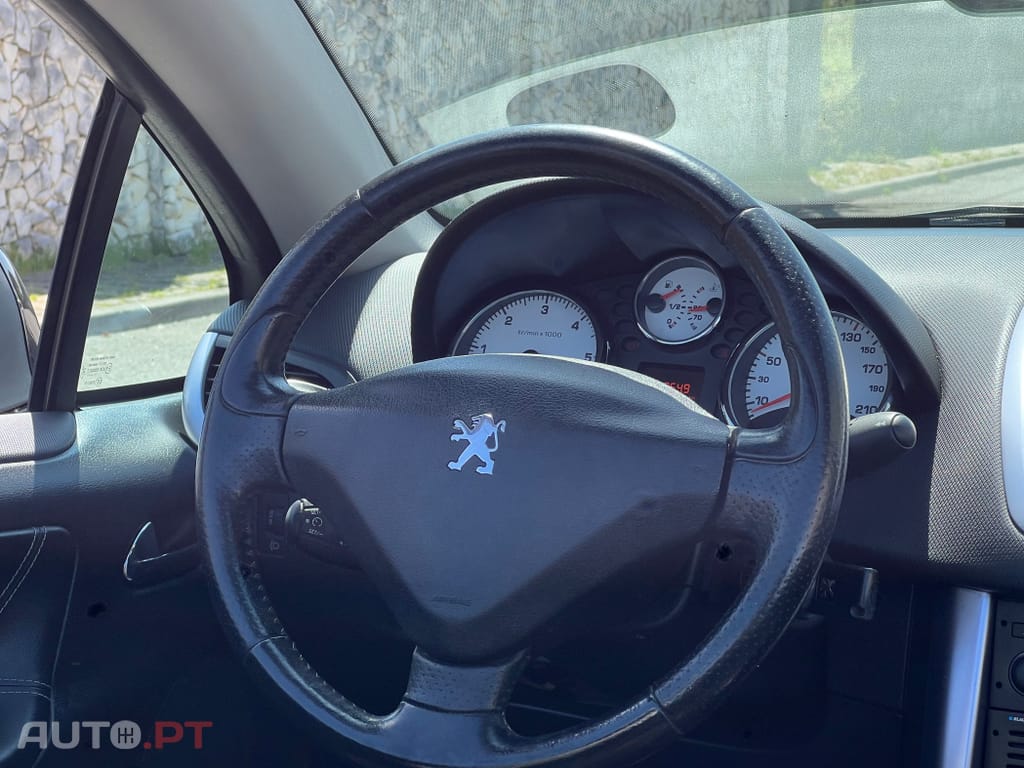 Peugeot 207 CC 1.6 HDi FAP Sport
