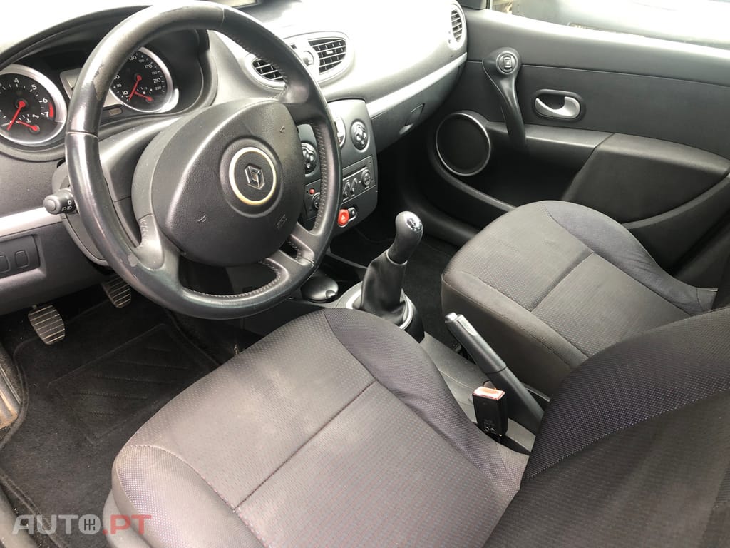 Renault Clio 1.2