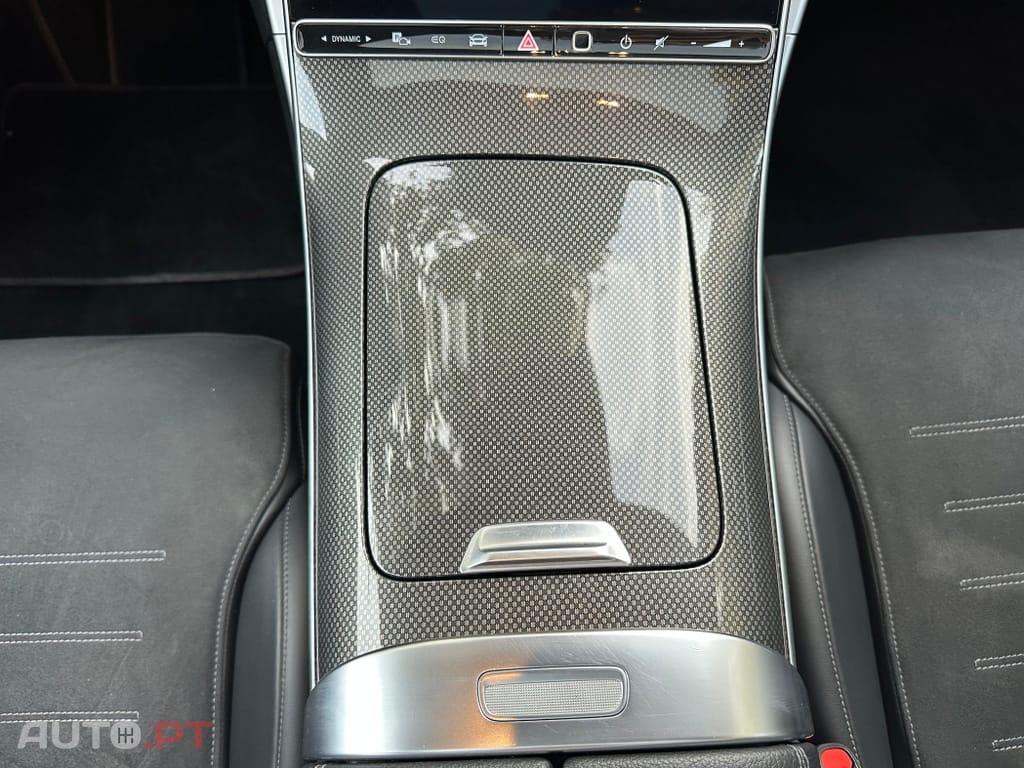 Mercedes-Benz C 300 e AMG Line