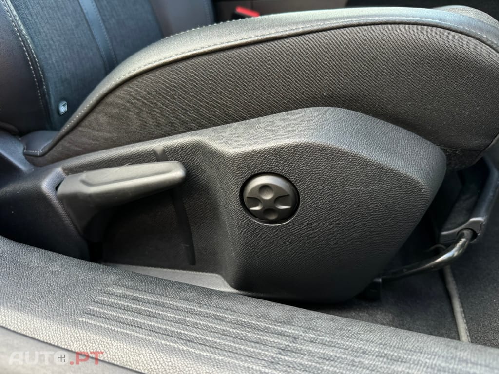 Peugeot 508 1.6 Hybrid Allure Pack e-EAT8