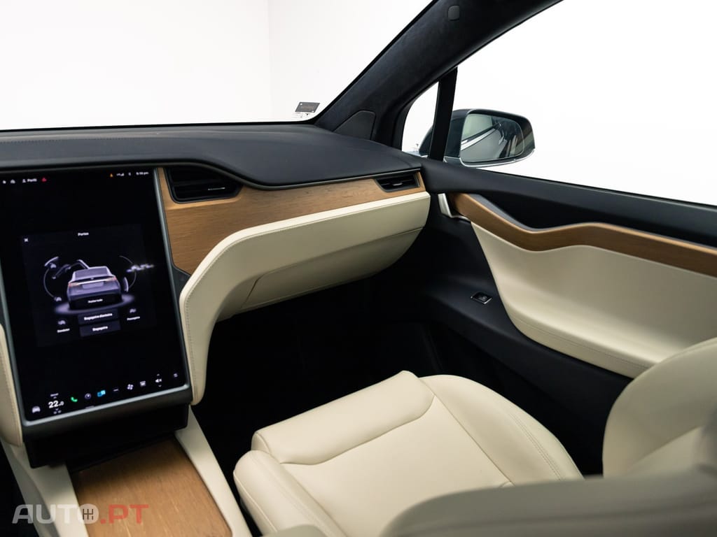 Tesla Model X 100 kWh Long Range AWD