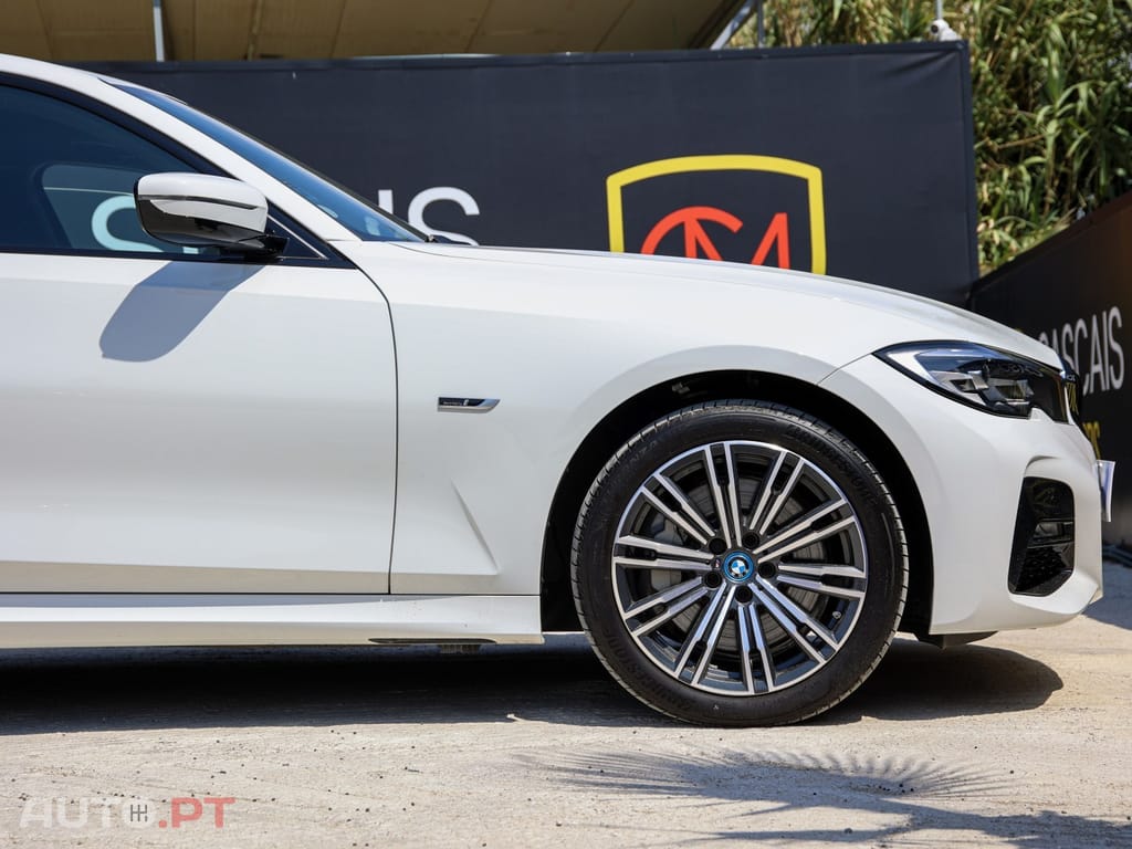 BMW 330 e Aut.
