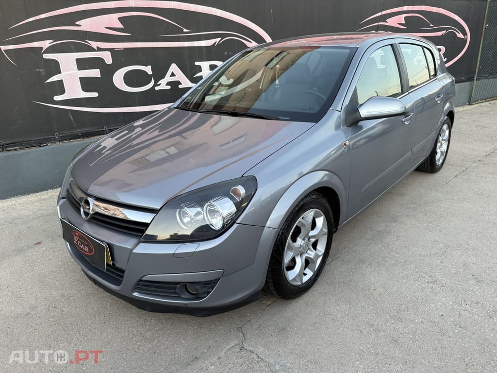 Opel Astra 1.7 CDTi Cosmo M5