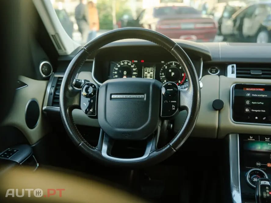 Land Rover Range Rover Sport SDV6 Black Edition