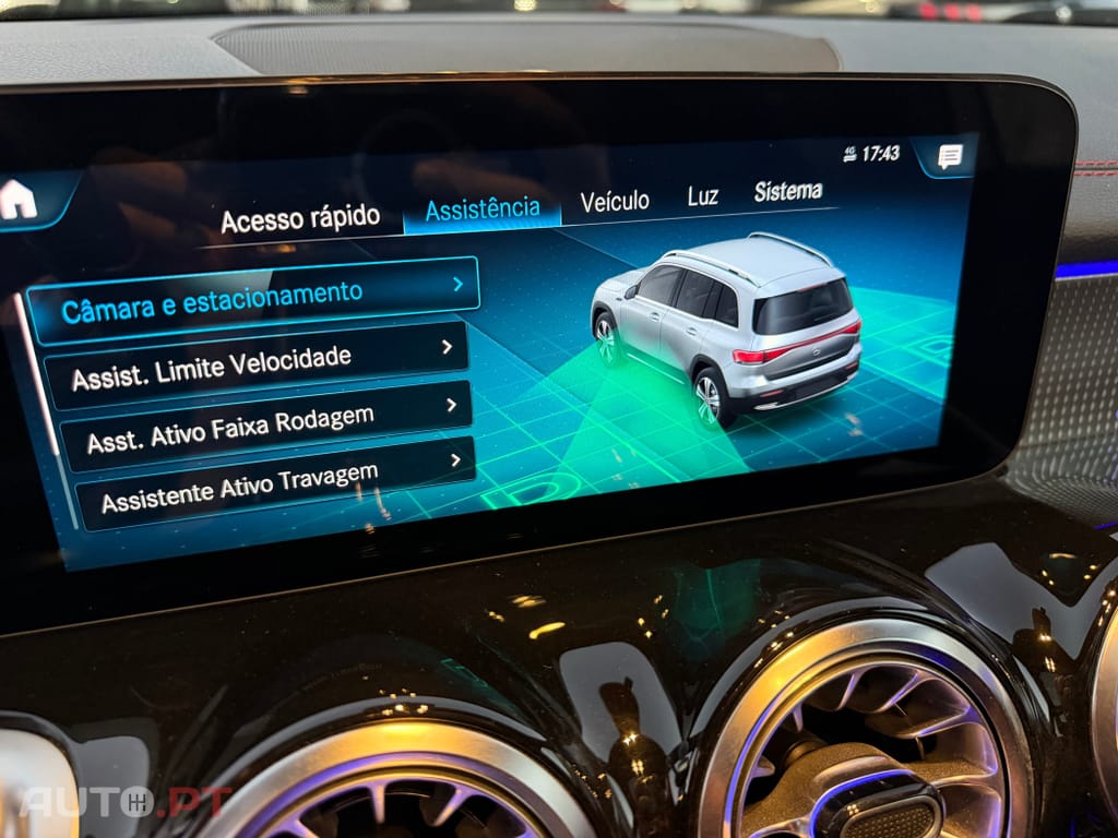 Mercedes-Benz EQB 300 4Matic AMG Line