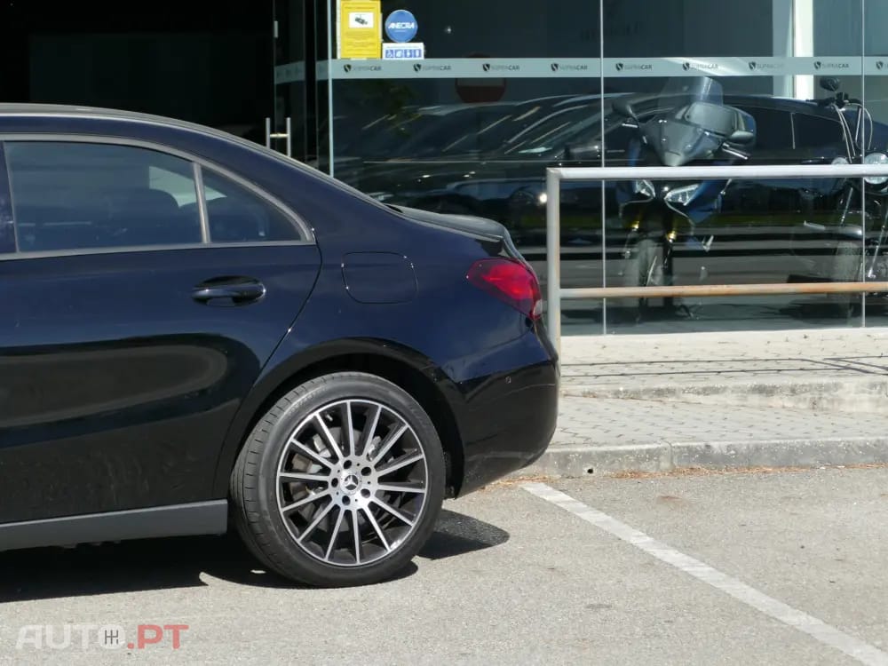 Mercedes-Benz A 250 e