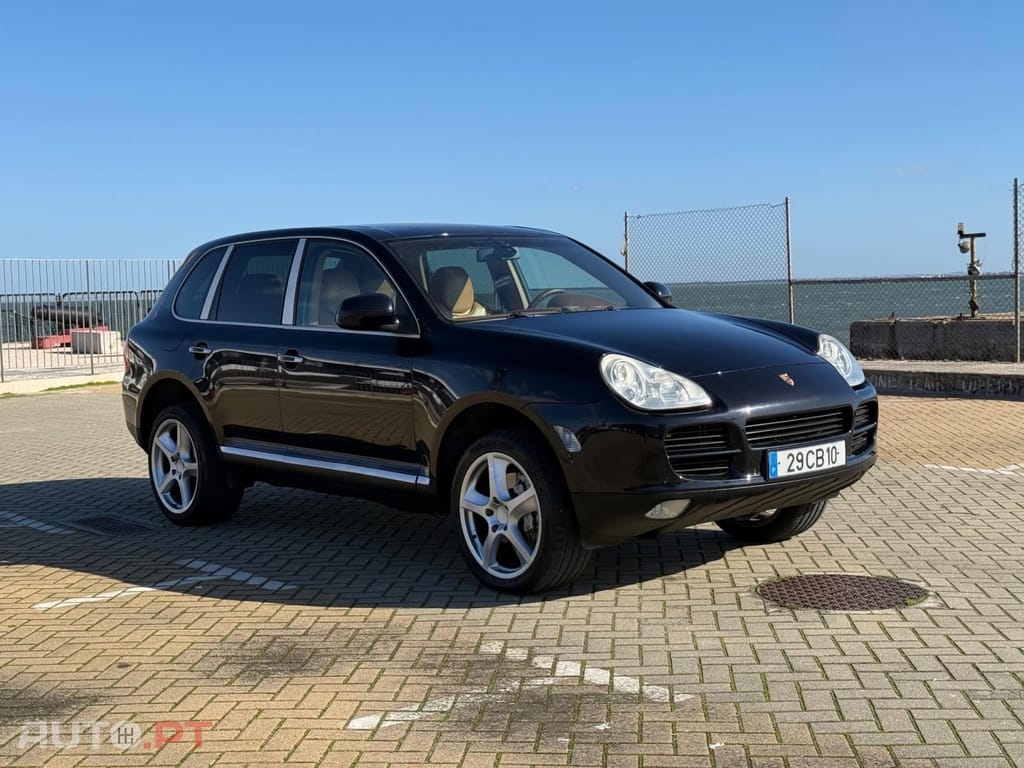 Porsche Cayenne S Tiptronic