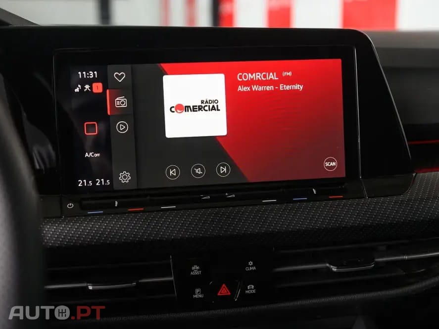 Volkswagen Golf 1.5 eTSI OPF DSG R-Line