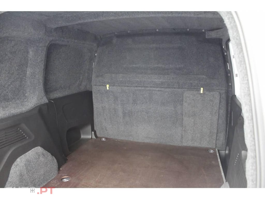 Citroen Berlingo I.V.A DEDUTÍVEL 1.5 BlueHDi 130 S&S M EAT8