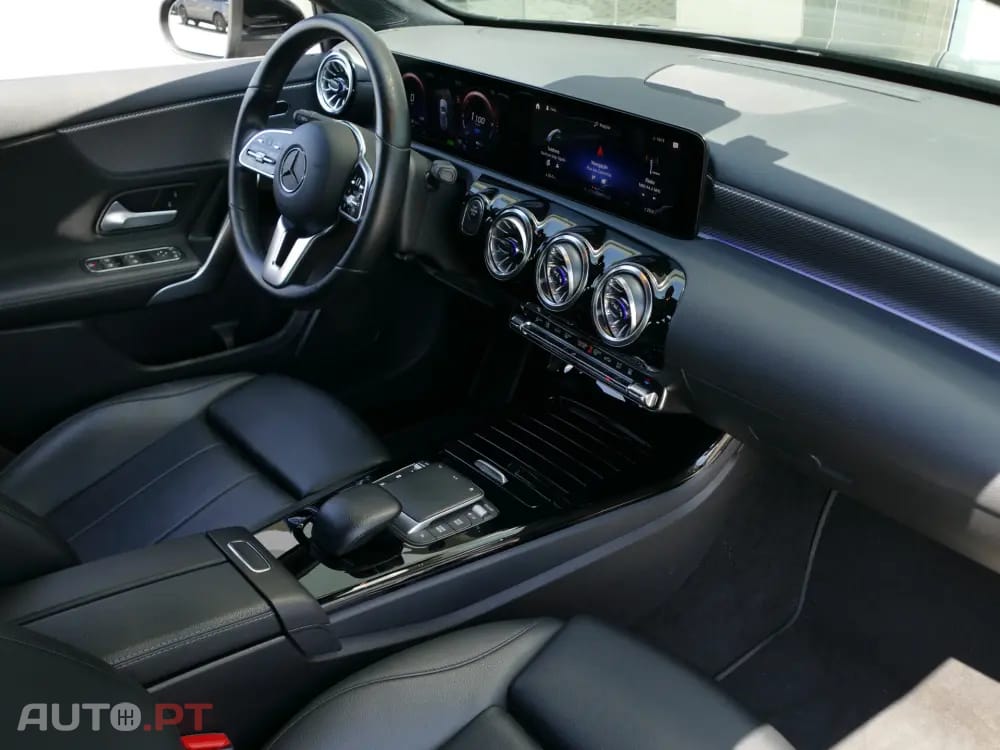 Mercedes-Benz A 250 e Progressive